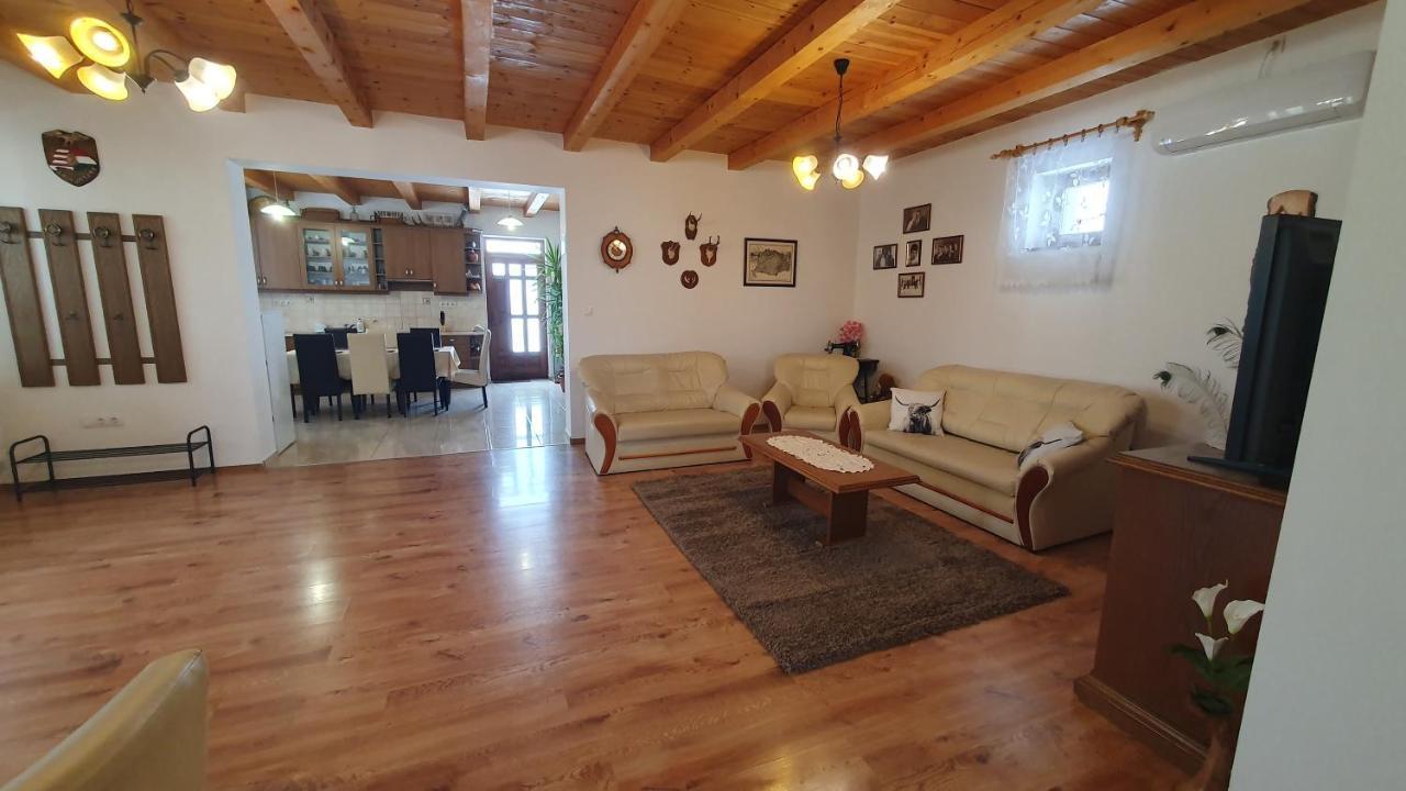 Kekszilva Vendeghaz Hotel Pap Bagian luar foto