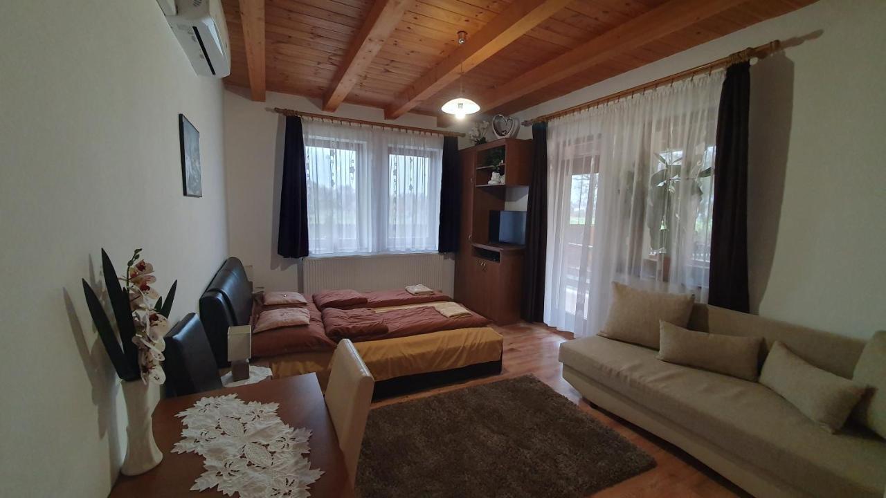 Kekszilva Vendeghaz Hotel Pap Bagian luar foto