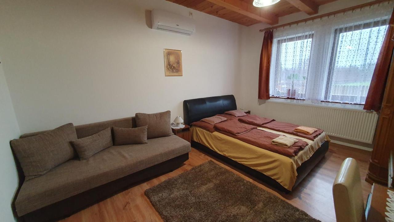Kekszilva Vendeghaz Hotel Pap Bagian luar foto